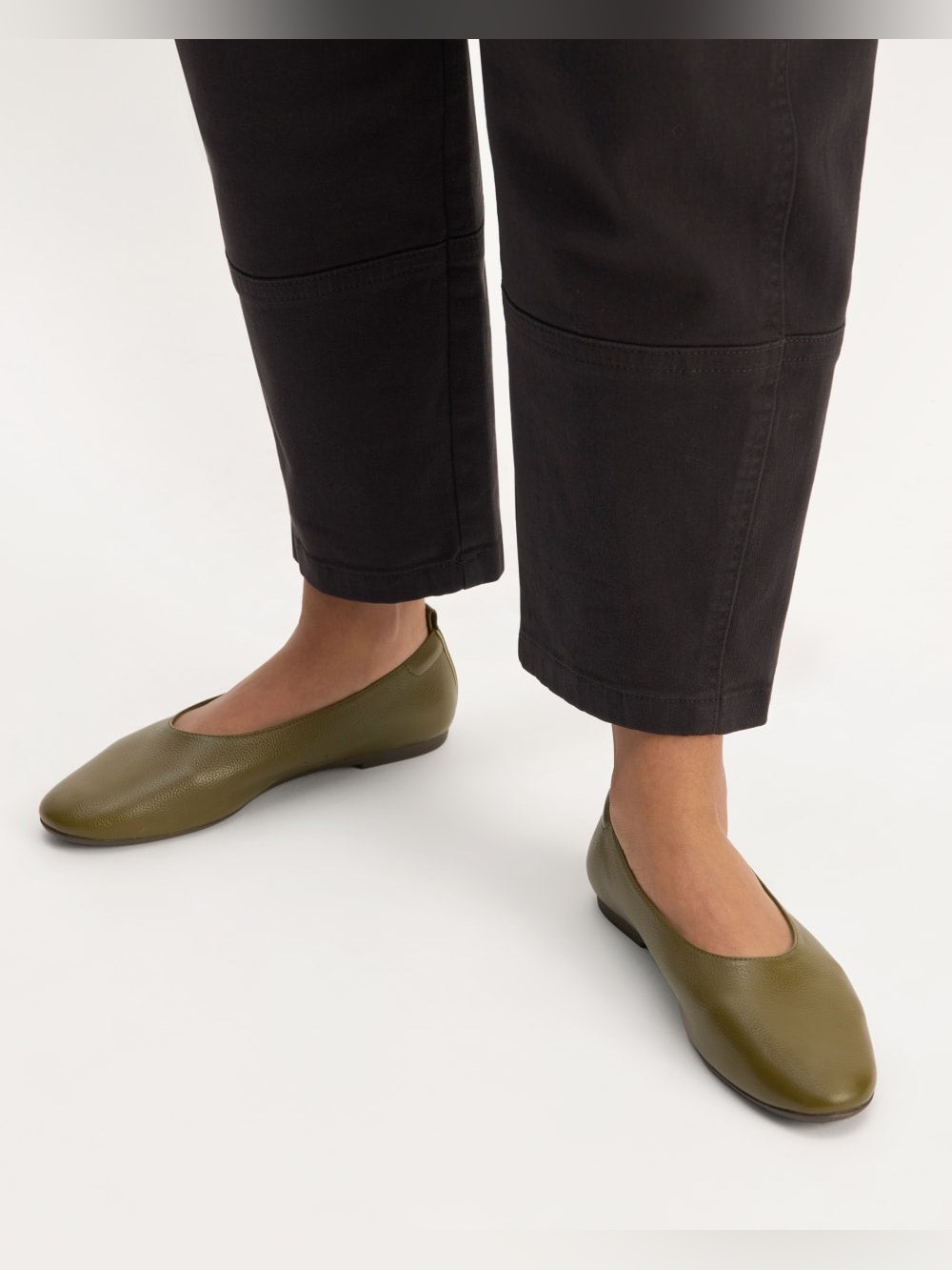 Everlane The Day Glove flats Olive
